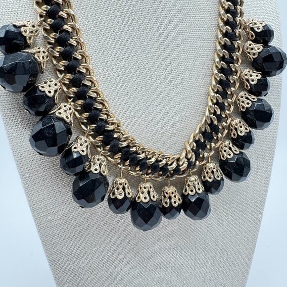 Statement Necklace Metal Gold Tone Chain Links and Black Lucite Beads - Picture 3 of 7